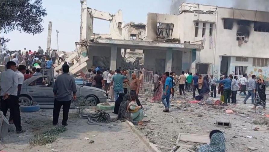 UPDATED/ IRCS provides relief services in Minab following airstrike on a school