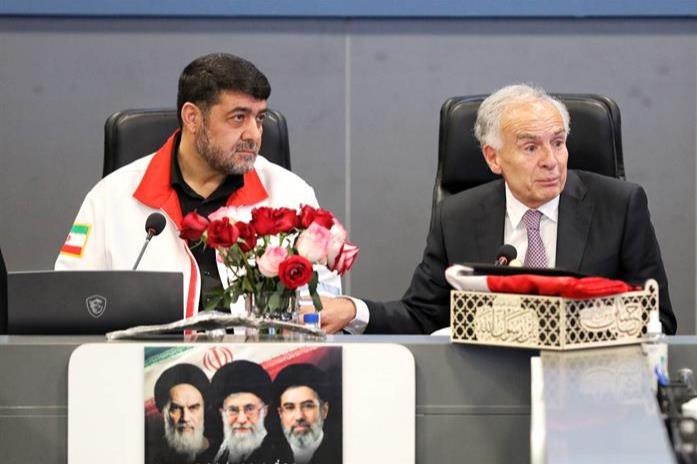 Iranian Red Crescent Presents Evidence of Attacks on Civilian Sites to ‎UN Envoy